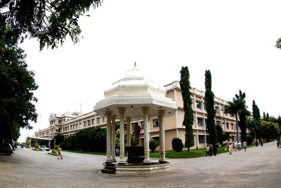 Sri Siddhartha Medical College, Tumkur Image