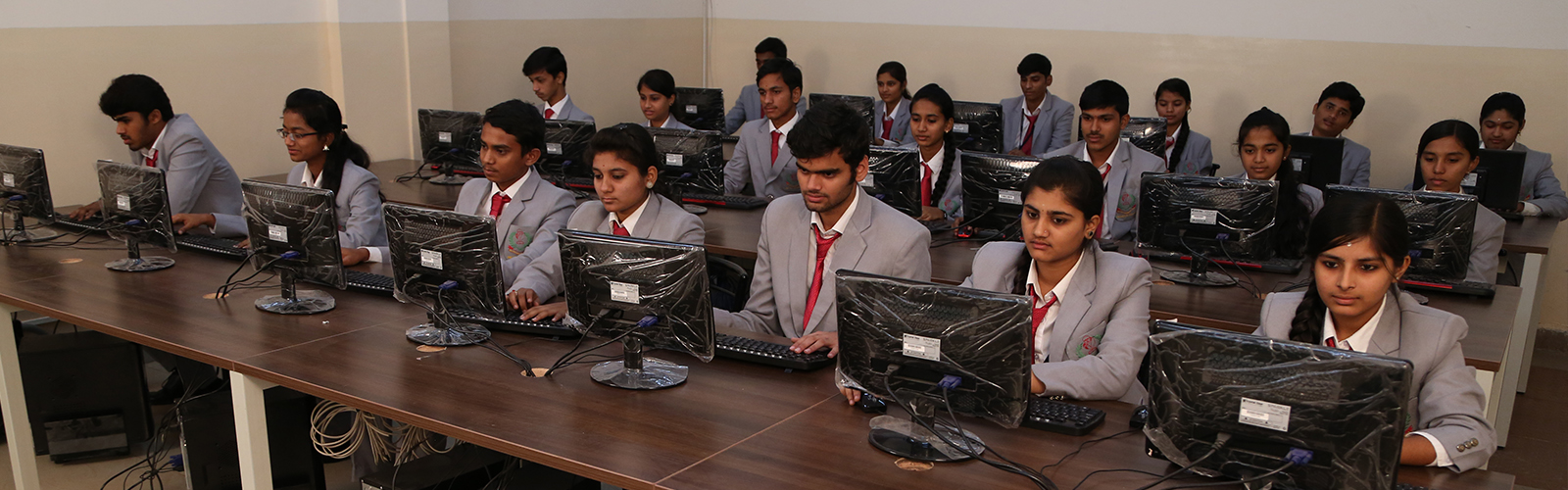 Om Sai College, Bengaluru Image