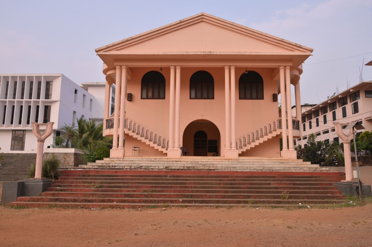 Jamia Nadwiyya Women's Arabic College, EDAVANNA Image