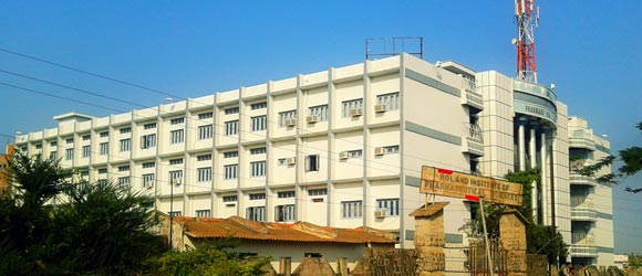 Roland Institute Of Pharmaceutical Sciences Image