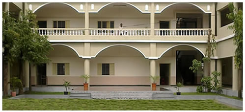 Maharashtra College Of Pharmacy, Latur Image