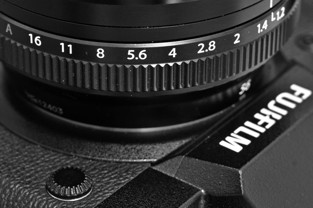 Fujinon XF 56mm F1.2 R Aperture Ring