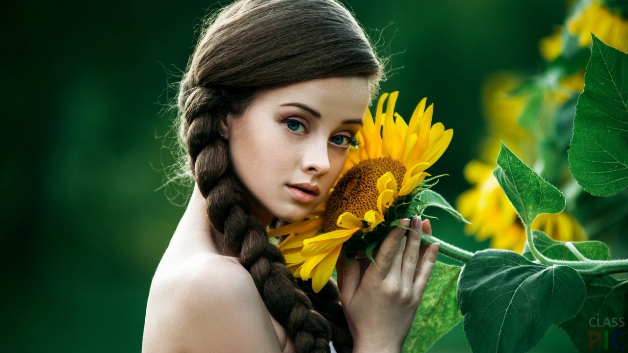 girls with pigtails