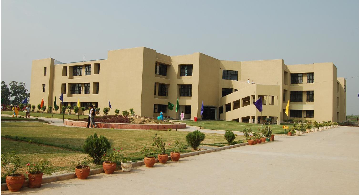 Sat Priya College of Education, Rohtak Image