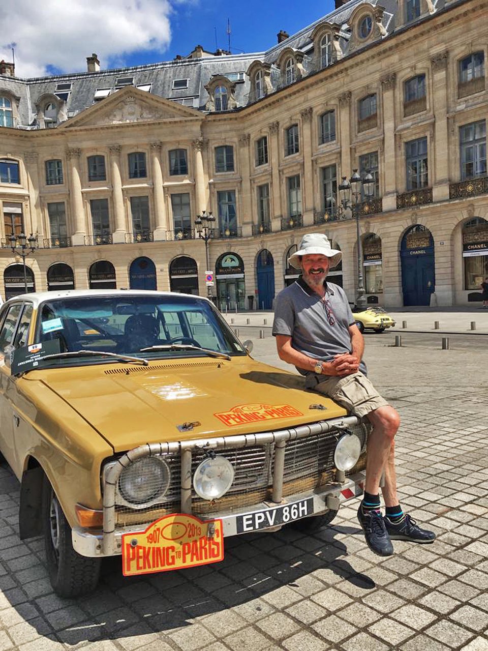 Pandemic patient auctions Volvo 144 to aid hospital that saved his life