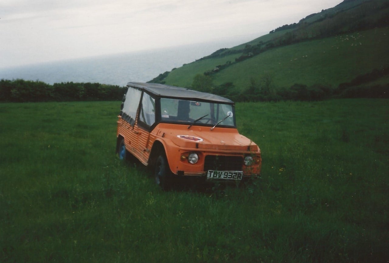 Citroen Mehari owned by Dave Davies of The Kinks up for auction