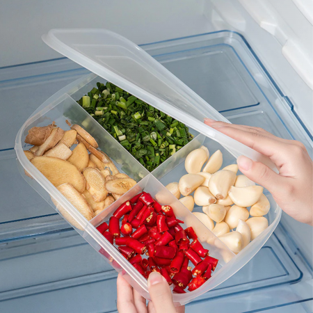 Contenedor de alimentos con 4 divisiones 4x26x18cm