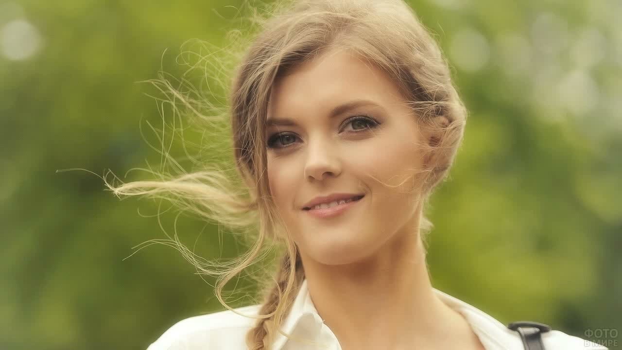 girls with pigtails