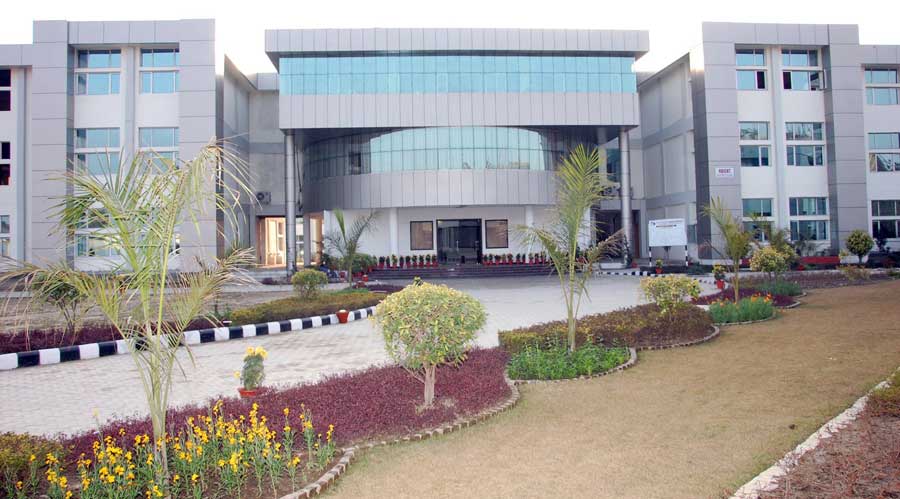 Rayat Bahra Institute of Engineering and Nanotechnology, Hoshiarpur Image