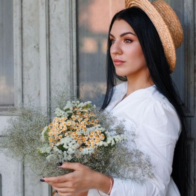 lady's photo