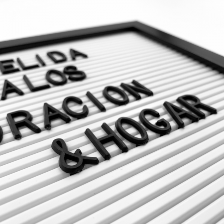 Tablero con letras intercambiables blanco, 25.5x25.5cm