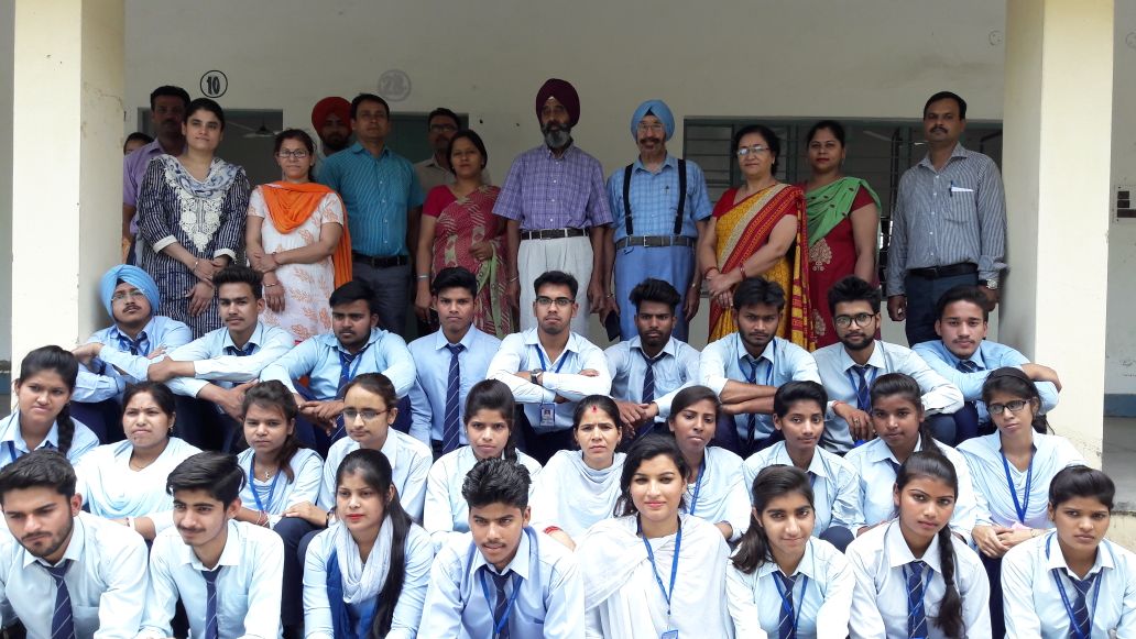 Shri Guru Nanak Degree College, Udham Singh Nagar Image