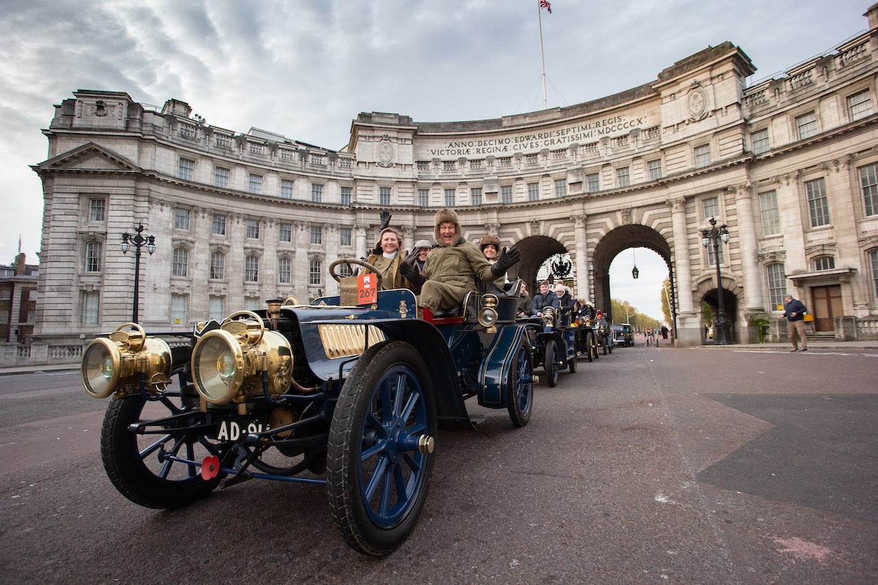 London to Brighton Veteran Car Run gets the greenlight