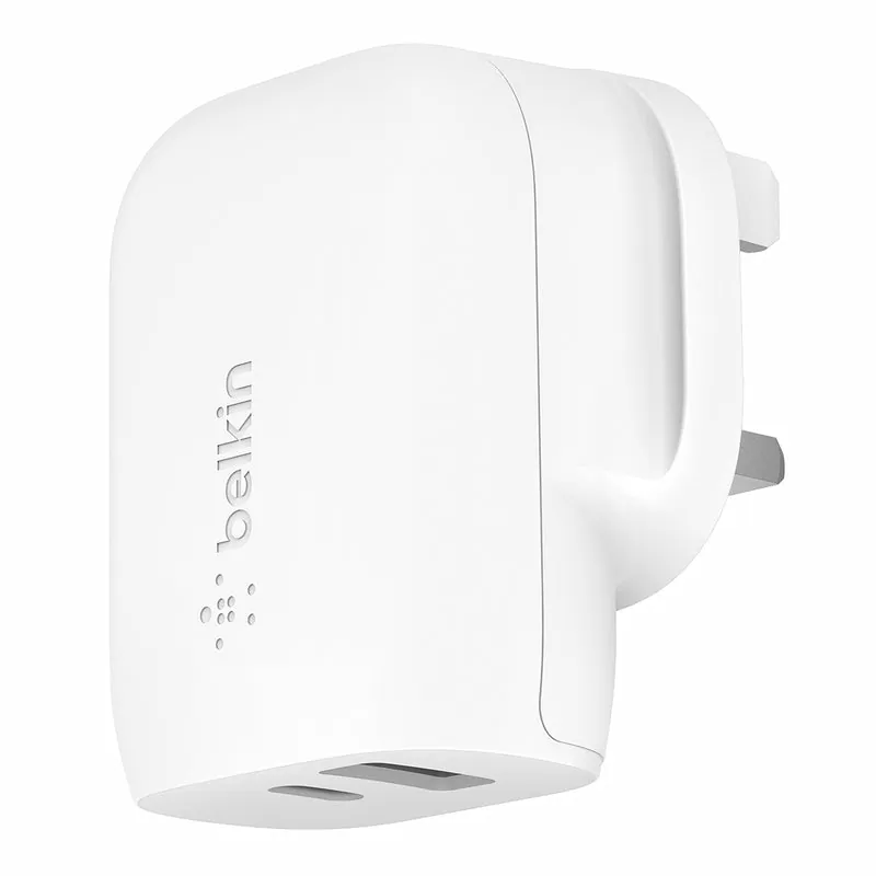 BELKIN BOOST CHARGE 30W USB-C PD + USB-A Wall Charger + USB-C to Lightning Cable