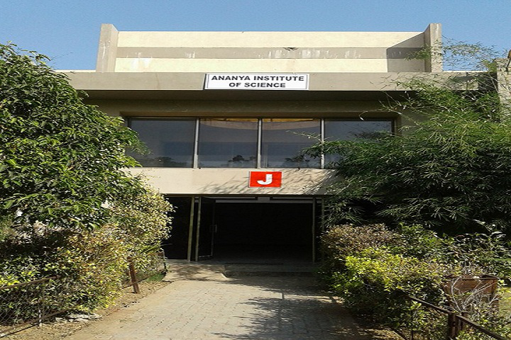 Ananya Institute of Science, Gandhinagar
