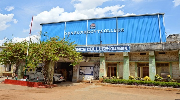 SR and BGNR Government College, Khammam Image