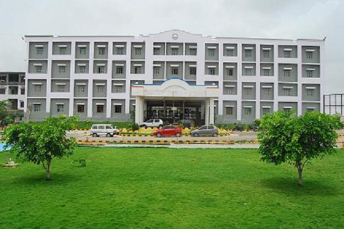 SAMSKRUTI COLLEGE OF ENGINEERING AND TECHNOLOGY Image