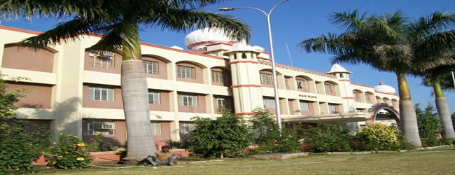 Shri Vaishnav Institute Of Technology and Science, Indore Image