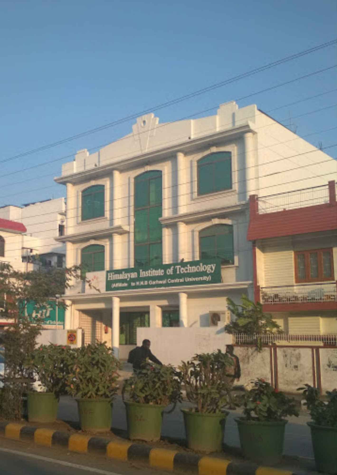 Himalayan Institute of Technology, Dehradun Image