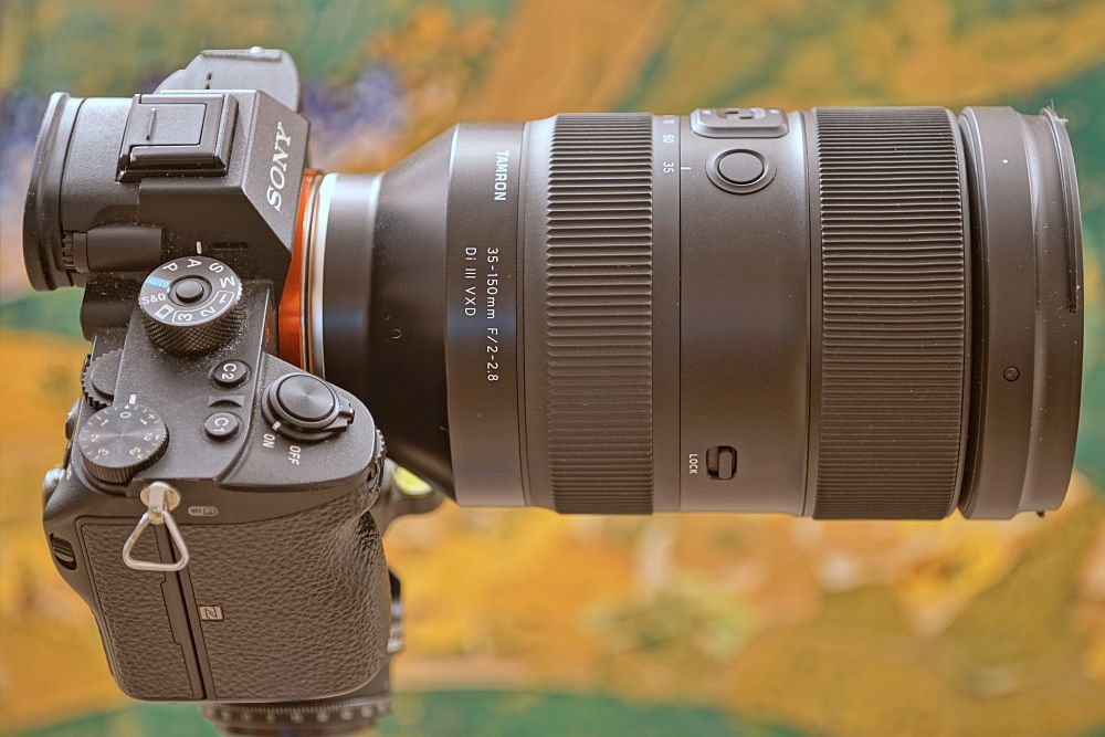 Tamron 35 150mm F2 2.8 Di III VXD Right Side Sony A7R III