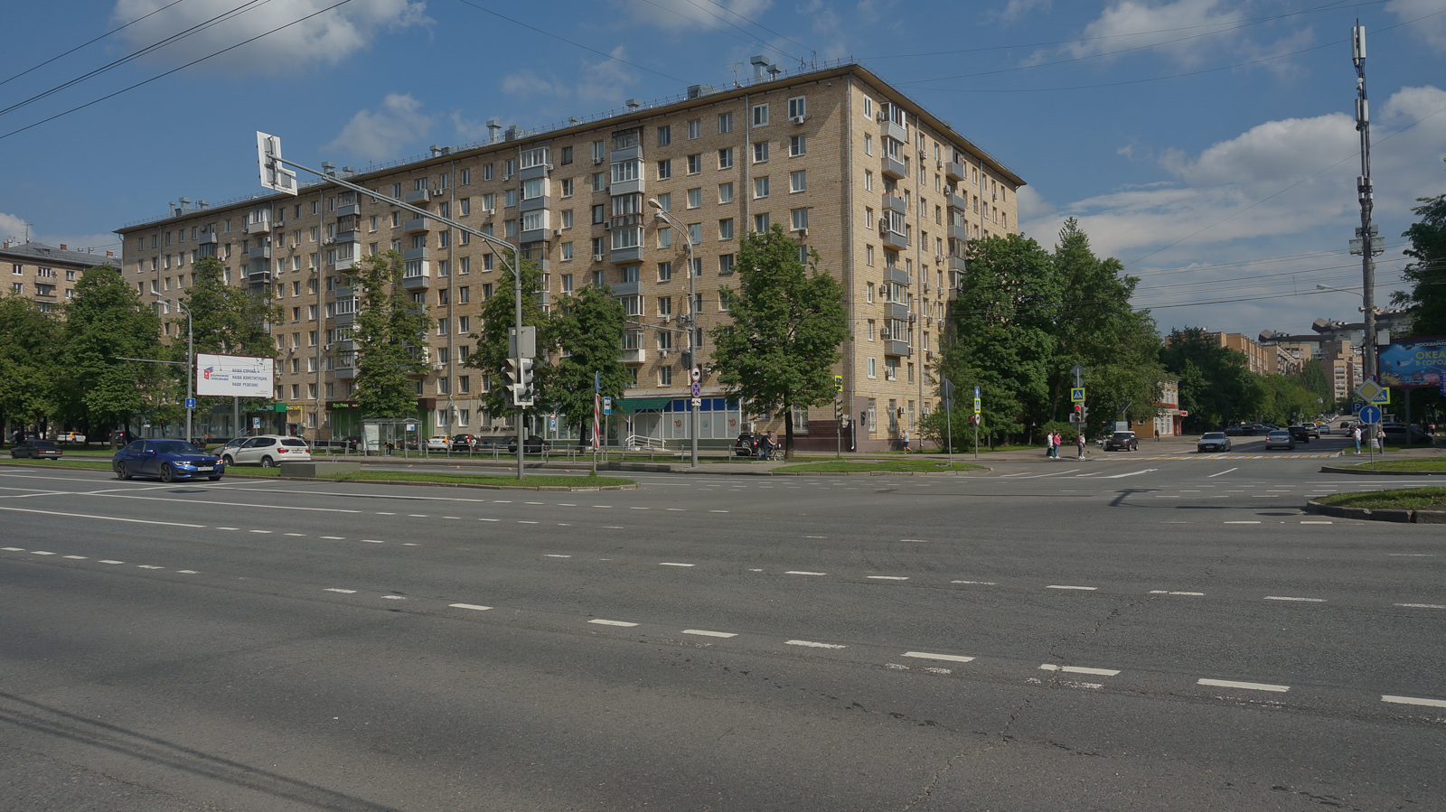 Улица Строителей Фото