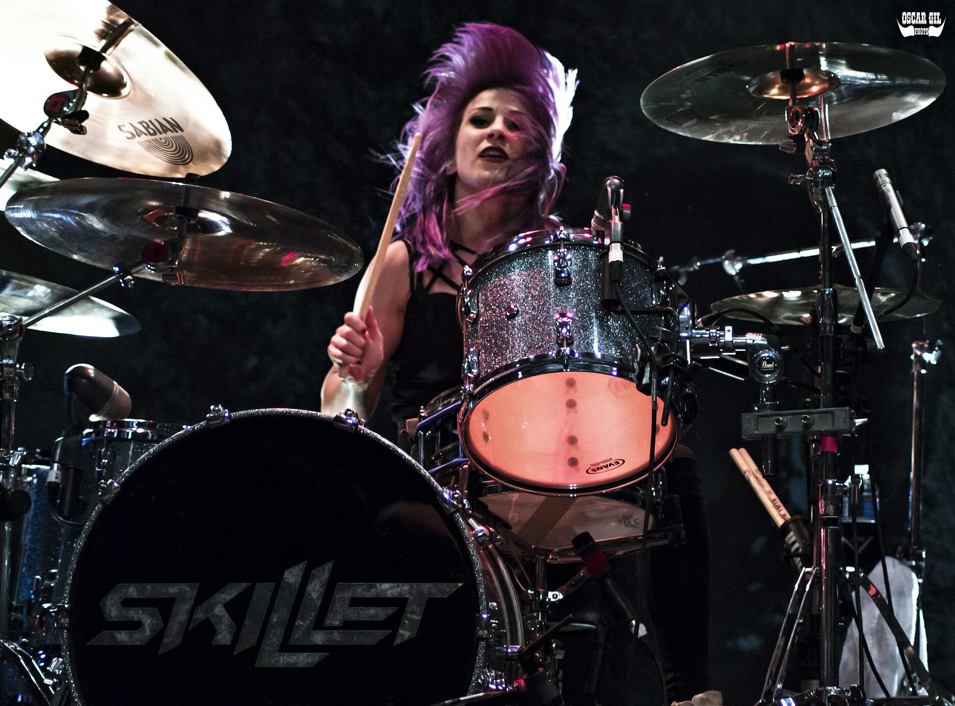 Drummer Jen Ledger (Skillet)