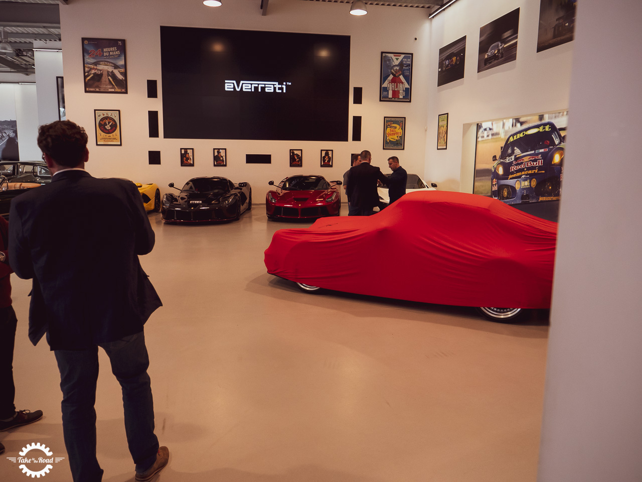 Everrati unveils new Porsche 911 EV at Joe Macari London