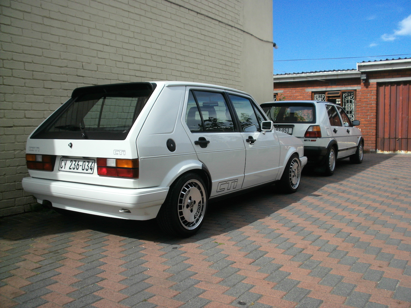 Take to the Road Enthusiasts Garage - Classic VW Passion South African style