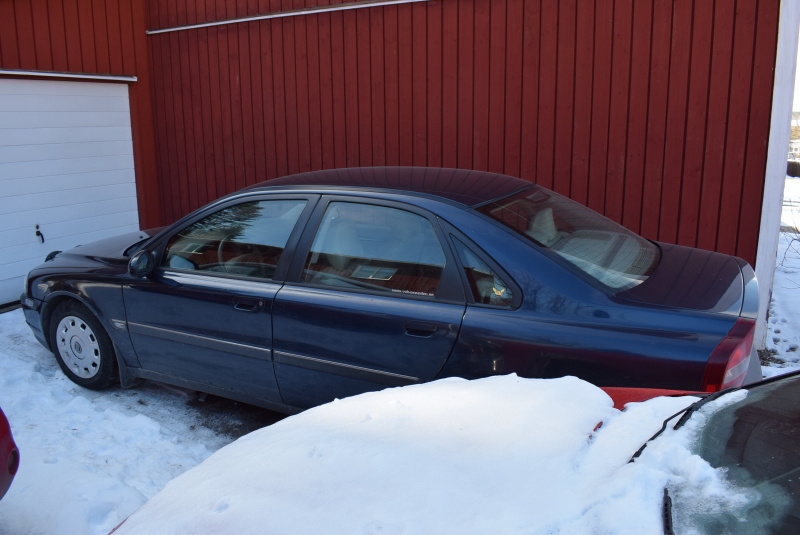 dl.dropboxusercontent.com/s/yea2tnqc68vtekf/Hur_man_BYTER_bensin_filter_volvo_S60_S80_V70_S40_C40_XC70_XC90%20%282%29.JPG