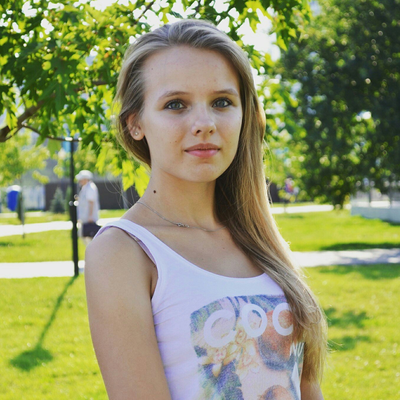 Молодые красотки