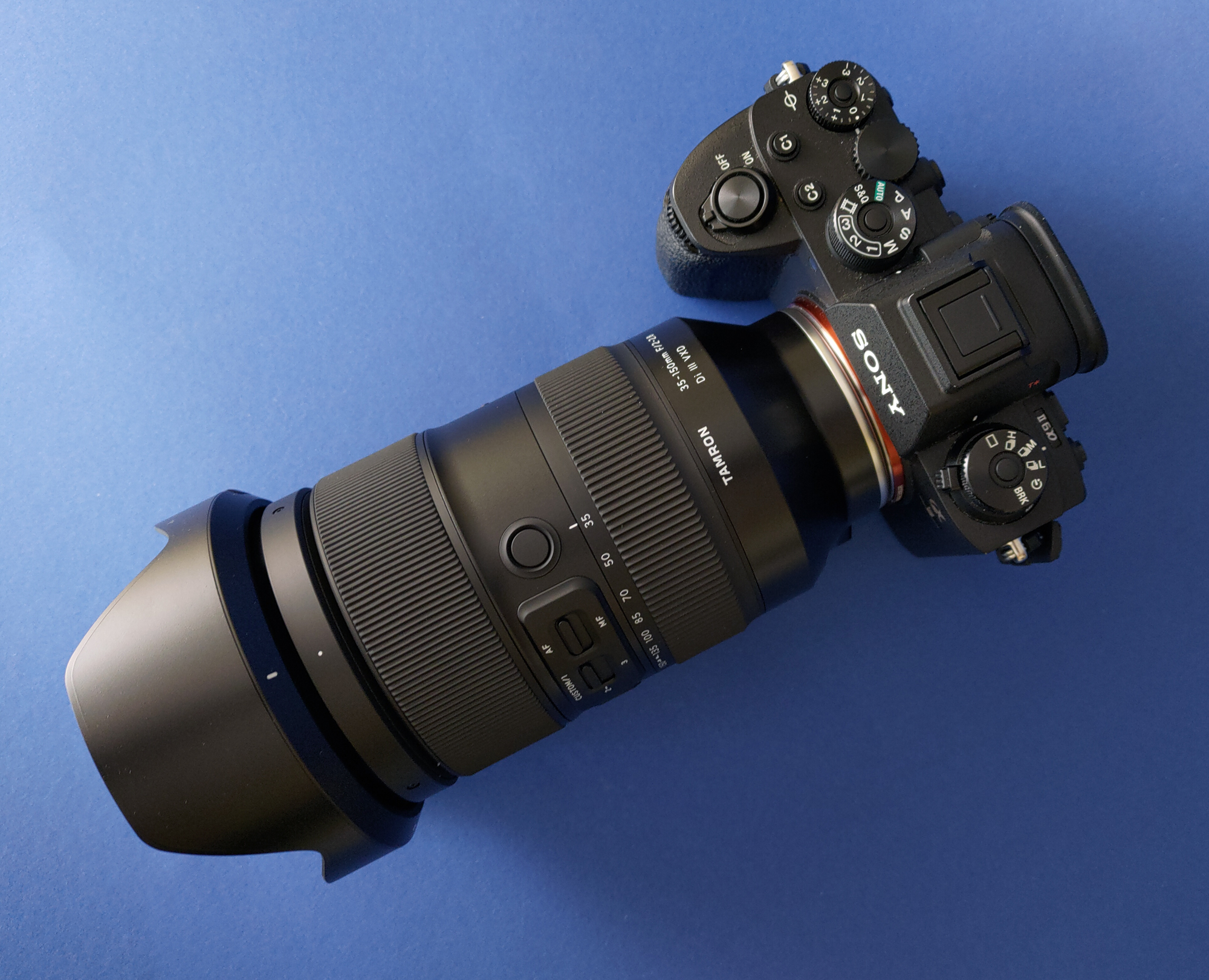 Tamron 35-150mm F/2-2.8 Di III VXD Sony E w asyście Sony A9 II