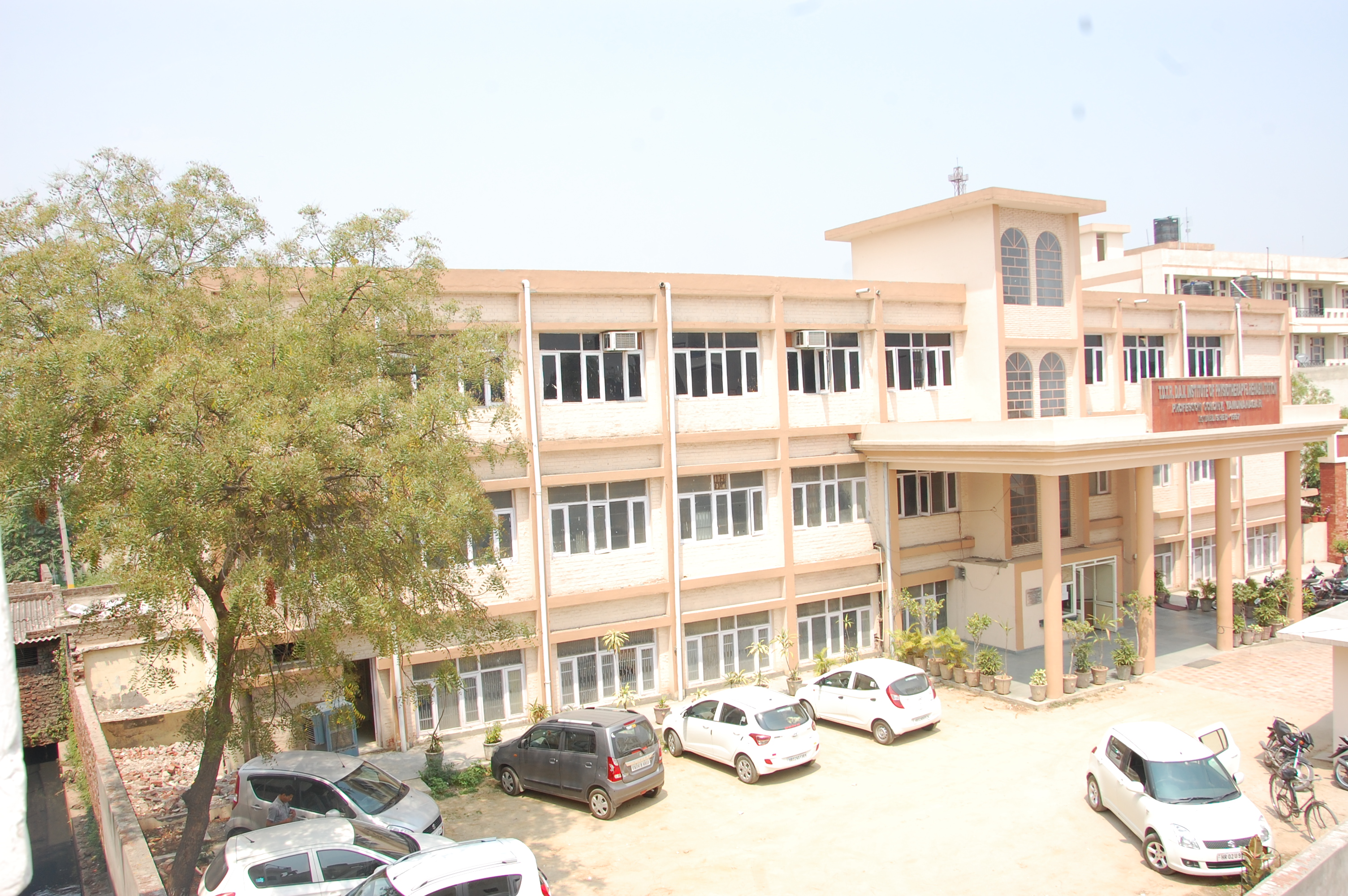 T.D.T.R. D.A.V. Institute of Physiotherapy and Rehabilitation, Yamunanagar Image