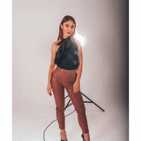 lady's photo