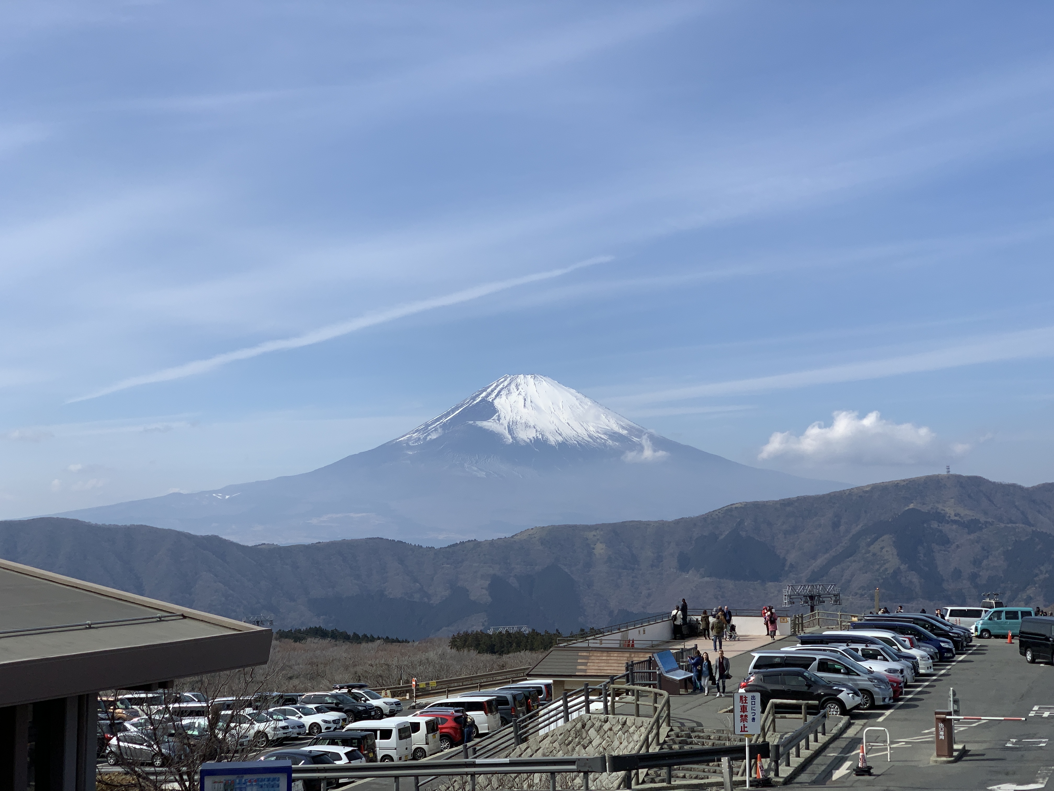 Lucky to see Mt. Fuji from Owakudani, it is such an existence makes me feel calm