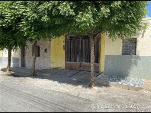 LOTE 211        PB - CAJAZEIRAS
