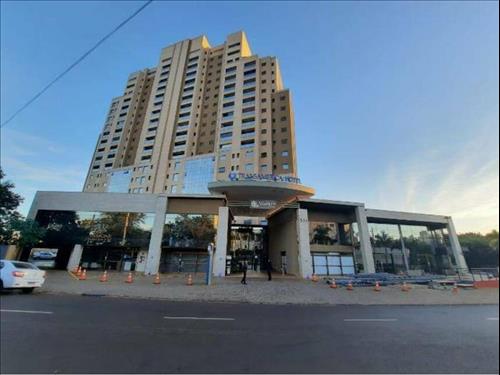 Apartamento à venda em leilão