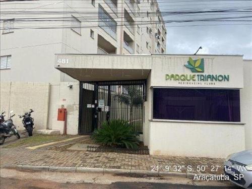 LOTE 438        Apartamento