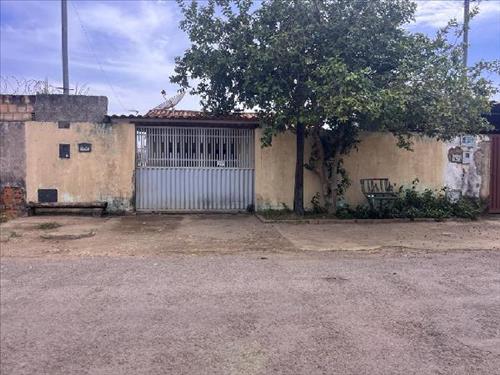 Casa, 64,52 m2 de área privativa, 202m2 de área do...