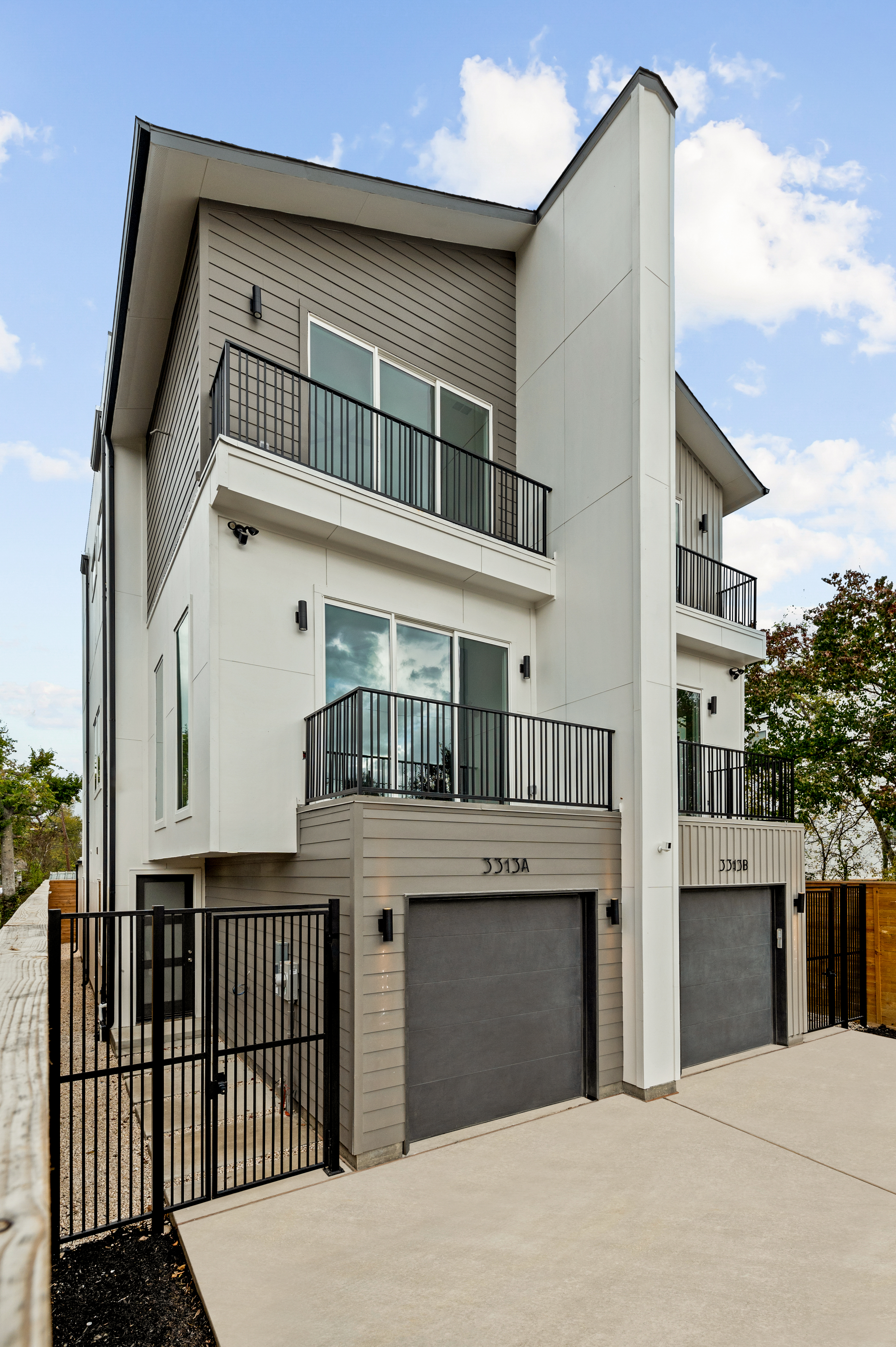 Hadley Street Luxury Duplex - Image 25