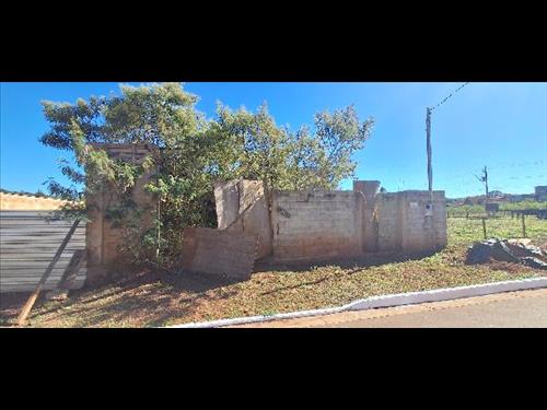 Casa             -   - 121,54m2