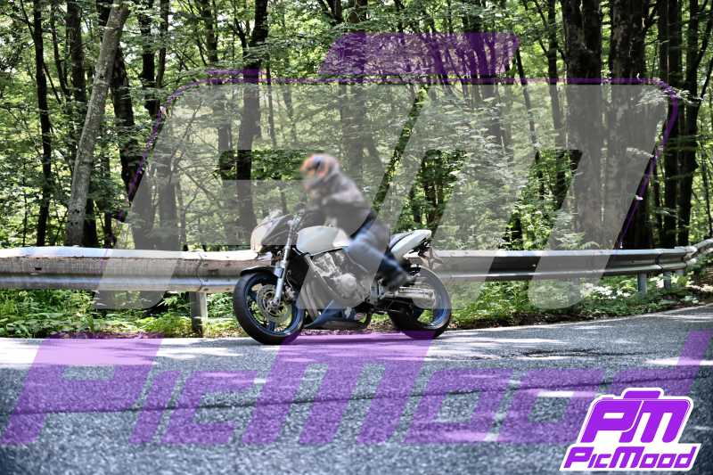 Passo dell Abetone vers Toscana