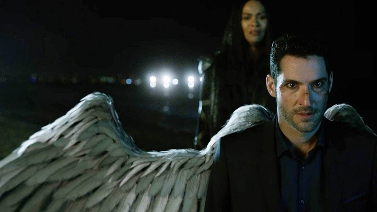 S3ep11 Maze Cuts Off Lucifers Wings