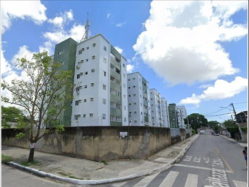 Apartamento à venda em leilão