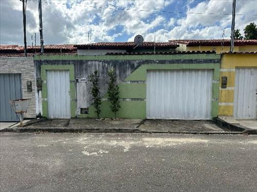 Casa  -   - 70,00m2