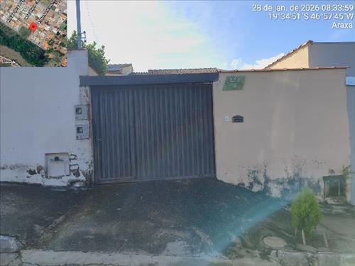Casa             -   - 110,72m2