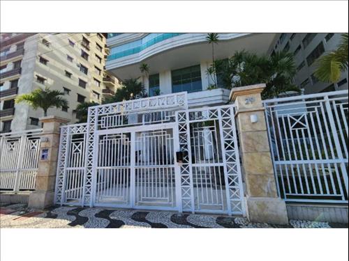 Apartamento à venda em leilão