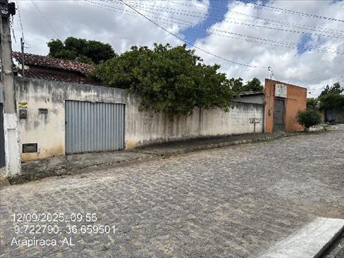 Casa             -   - 249,73m2