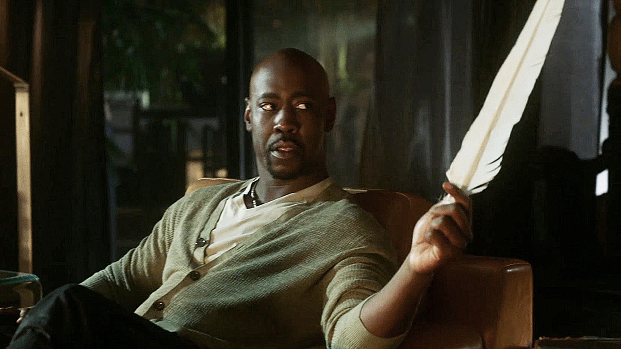 S3ep01 Amenadiel Confronts Lucifer About Cutting Off His Wings