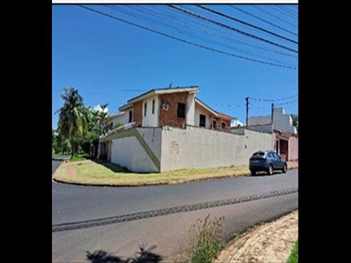 Casa             -   - 293,29m2