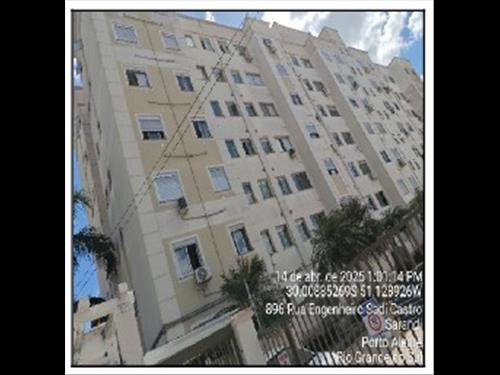 Apartamento      -   - 75,28m2